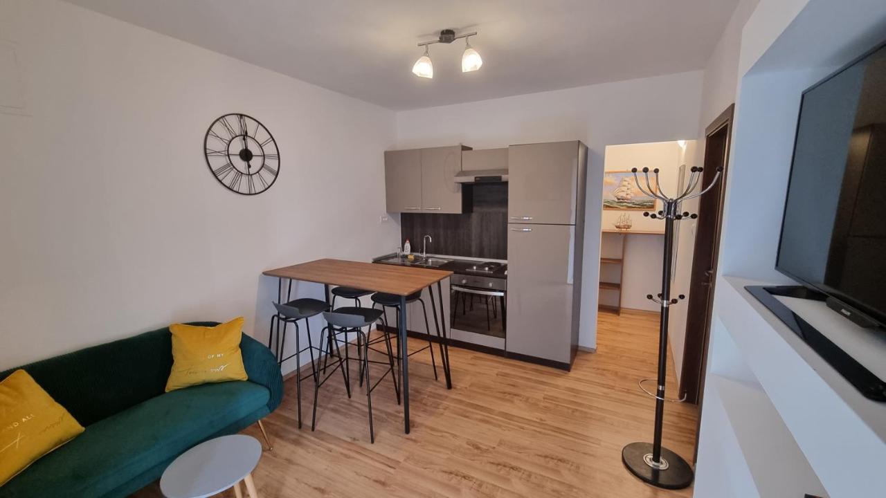Holiday Home Gabi Рогозница Экстерьер фото