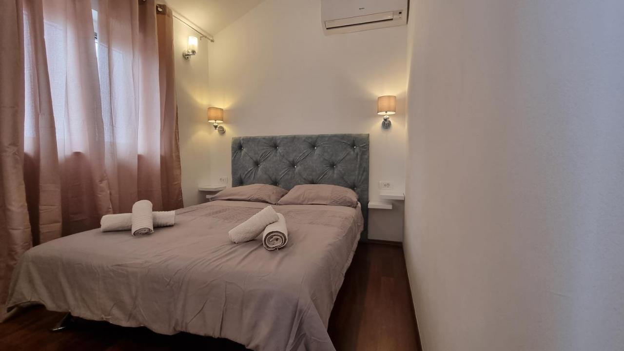 Holiday Home Gabi Рогозница Экстерьер фото