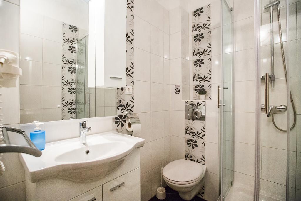 Holiday Home Gabi Рогозница Экстерьер фото